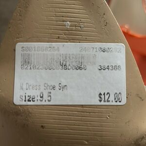 Size 9.5 women’s heels